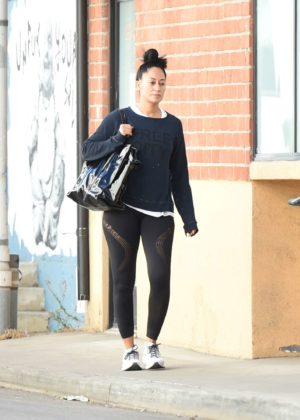 Tracee Ellis Ross - Hits the gym in Los Angeles